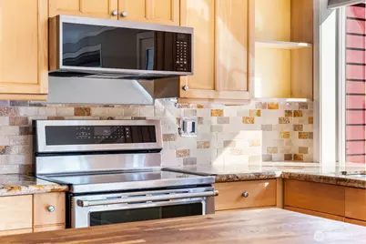 2400 E Howell Street #G, Seattle, WA 98122 - Photo 13