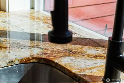 2400 E Howell Street #G, Seattle, WA 98122 - Photo 11