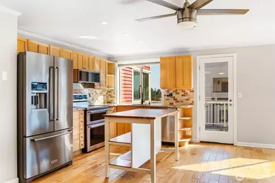 2400 E Howell Street #G, Seattle, WA 98122 - Photo 7