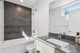 6325 34th Ave SW, Seattle, WA 98126 - Photo 13