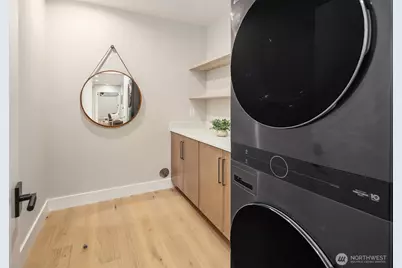 1630 104th Avenue SE, Bellevue, WA 98004 - Photo 33