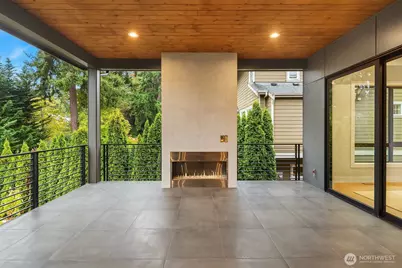 1630 104th Avenue SE, Bellevue, WA 98004 - Photo 15