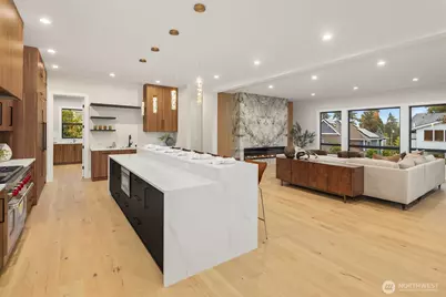 1630 104th Avenue SE, Bellevue, WA 98004 - Photo 9