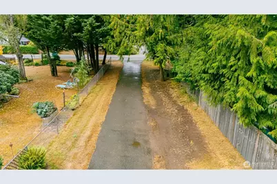 18328 Ashworth Avenue N, Shoreline, WA 98133 - Photo 31