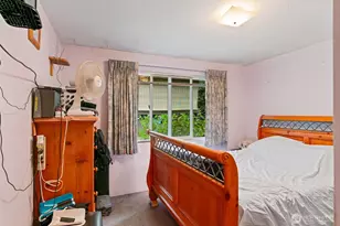 18328 Ashworth Ave N, Shoreline, WA 98133 - Photo 25