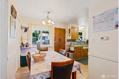 18328 Ashworth Avenue N, Shoreline, WA 98133 - Photo 21