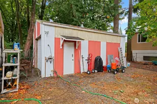 18328 Ashworth Ave N, Shoreline, WA 98133 - Photo 9