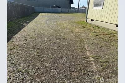 1910 Bay Avenue, Ocean Park, WA 98640 - Photo 25