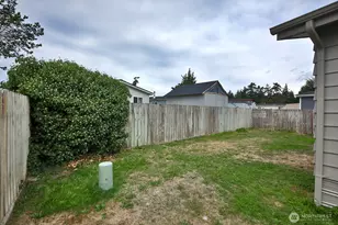 700 NW Crosby Ave, Oak Harbor, WA 98277 - Photo 21