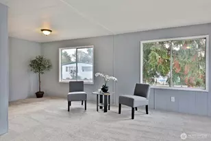 700 NW Crosby Ave, Oak Harbor, WA 98277 - Photo 9