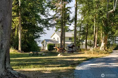 4251 Hollydale Lane, Oak Harbor, WA 98277 - Photo 31