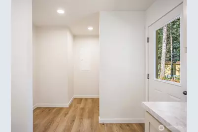 321 N Mountain View Drive, Hoodsport, WA 98548 - Photo 9