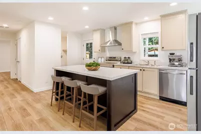 321 N Mountain View Drive, Hoodsport, WA 98548 - Photo 3