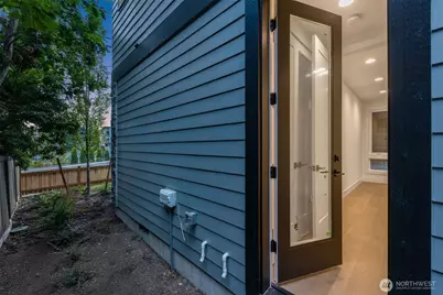 13318 132nd Avenue NE, Kirkland, WA 98034 - Photo 9