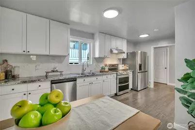 3501 S Webster St, Seattle, WA 98118 - Photo 7