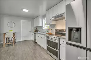 3501 S Webster St, Seattle, WA 98118 - Photo 9