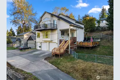 20310 La Rita Drive E, Bonney Lake, WA 98391 - Photo 5