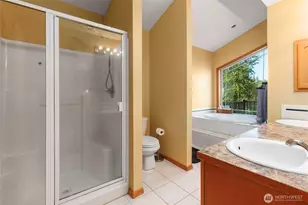 20310 Larita Dr E, Bonney Lake, WA 98391 - Photo 21