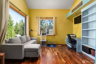 20310 La Rita Drive E, Bonney Lake, WA 98391 - Photo 11