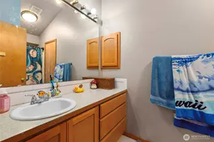 20310 Larita Dr E, Bonney Lake, WA 98391 - Photo 23