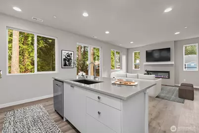 122 169th Place SW #B, Bothell, WA 98012 - Photo 9