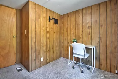 987 Tipsoo Loop N, Rainier, WA 98576 - Photo 9