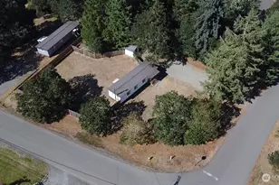 987 Tipsoo Loop N, Rainier, WA 98576 - Photo 15