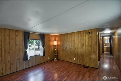 987 Tipsoo Loop N, Rainier, WA 98576 - Photo 7