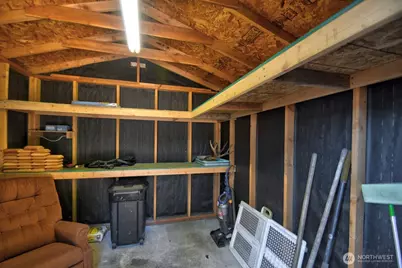 987 Tipsoo Loop N, Rainier, WA 98576 - Photo 17