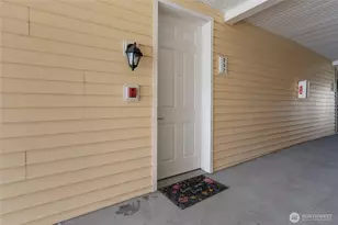 10113 186 St E, Puyallup, WA 98375 - Photo 5