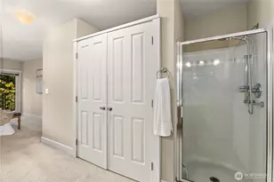 22226 6th Ave S, Des Moines, WA 98198 - Photo 33