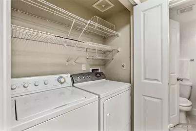 22226 6th Avenue S #201, Des Moines, WA 98198 - Photo 37