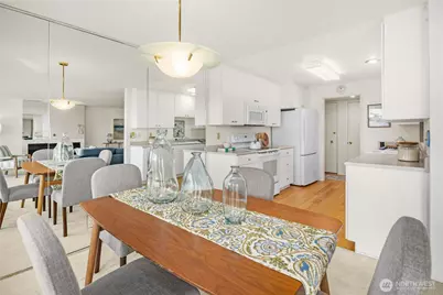 10203 47th Avenue SW #C12, Seattle, WA 98146 - Photo 7