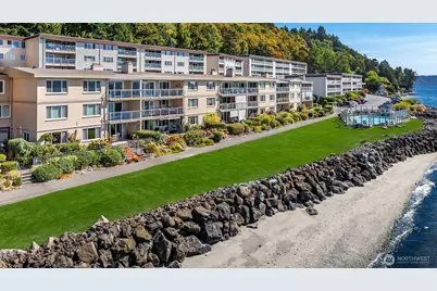 10203 47th Avenue SW #C12, Seattle, WA 98146 - Photo 1