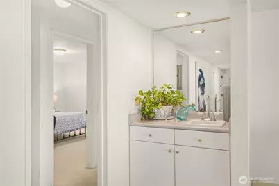 10203 47th Avenue SW #C12, Seattle, WA 98146 - Photo 9