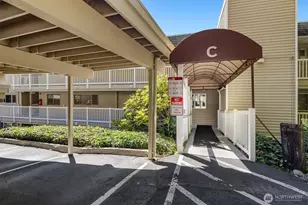 10203 47th Ave SW, Seattle, WA 98146 - Photo 19