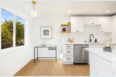 1722 Martin Luther King Jr Way, Seattle, WA 98122 - Photo 7