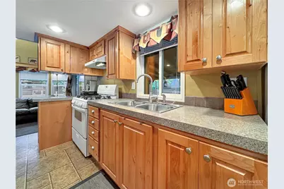 169 1 Fireside Lodge Circle, Deming, WA 98244 - Photo 9