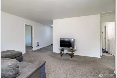 6505 Stewart Avenue E, Puyallup, WA 98371 - Photo 5