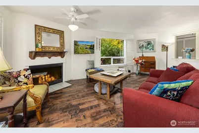 774 Madison Avenue N #774, Bainbridge Island, WA 98110 - Photo 5