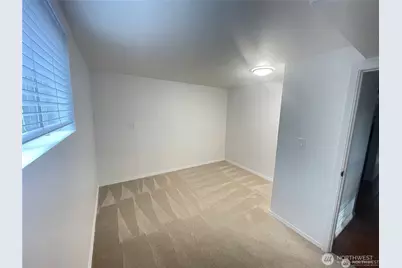 547 157th Avenue SE, Bellevue, WA 98008 - Photo 15