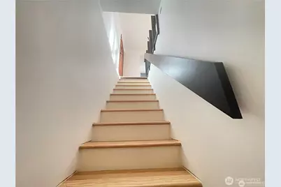 547 157th Avenue SE, Bellevue, WA 98008 - Photo 11