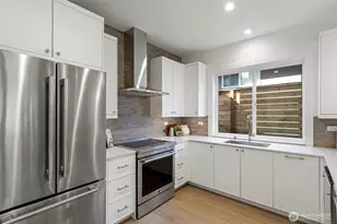 8007 25th Ave NW, Seattle, WA 98117 - Photo 15