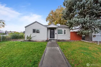 406 E Walnut Ave, Moses Lake, WA 98837 - Photo 1