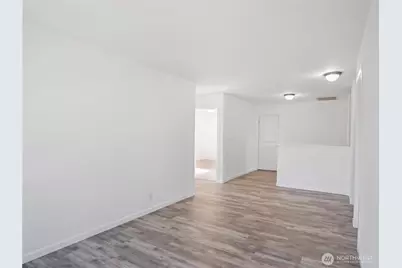 12437 SE 297th Place, Auburn, WA 98092 - Photo 11