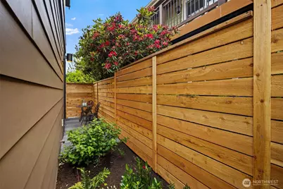 2665 51st Ave SW, Seattle, WA 98116 - Photo 29