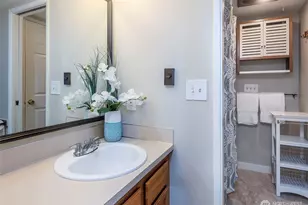 134 SW 116th St, Seattle, WA 98146 - Photo 13