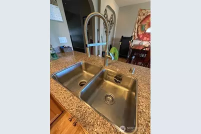 2103 Tacoma Court, Tacoma, WA 98405 - Photo 13