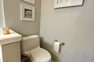 2103 Tacoma Ct, Tacoma, WA 98405 - Photo 25