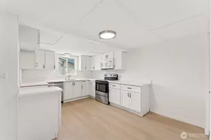 1616 11th St, Bremerton, WA 98337 - Photo 13